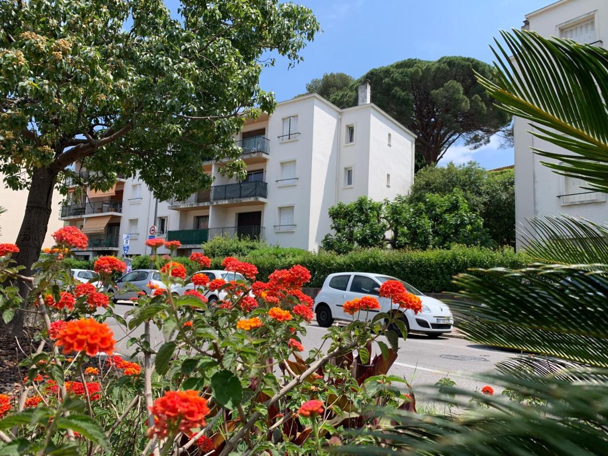 Cassis Village Options Parking And Baby Eksteriør bilde