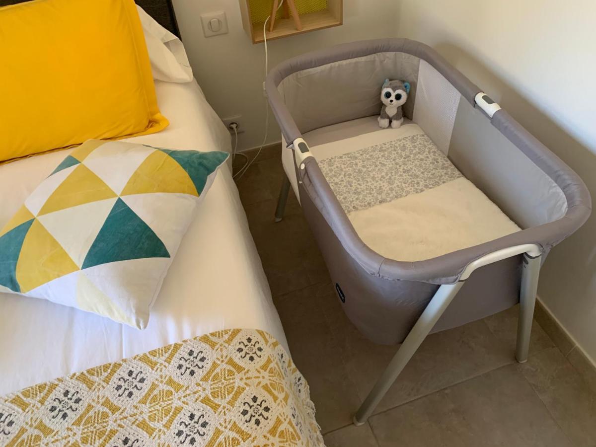 Cassis Village Options Parking And Baby Eksteriør bilde