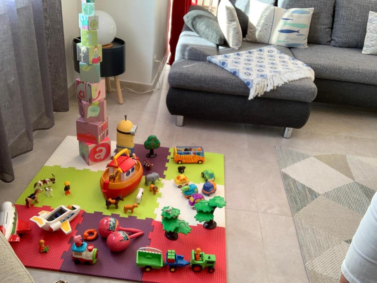 Cassis Village Options Parking And Baby Eksteriør bilde